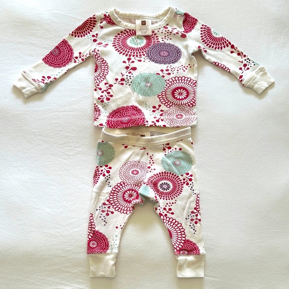 TEA COLLECTION Pajamas Set 12-18m - Picture 1 of 3